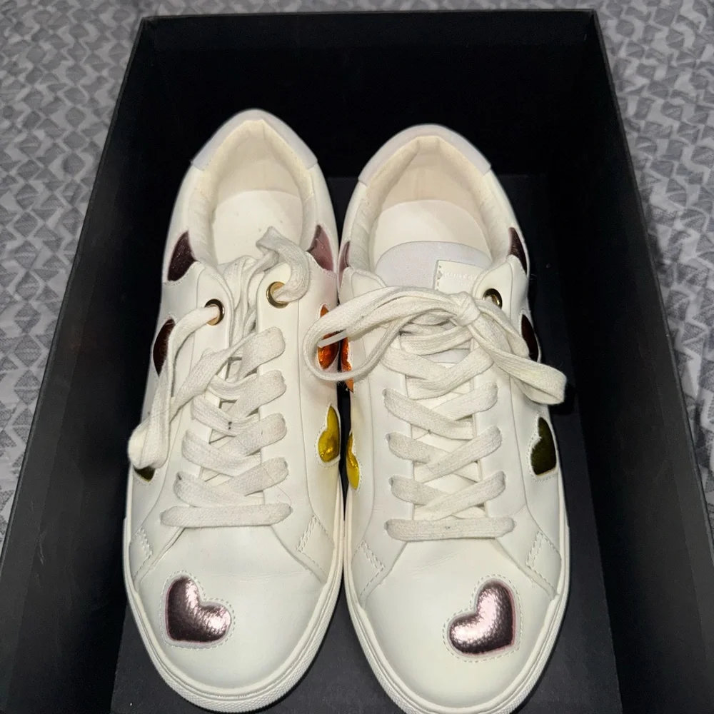 Kurt Geiger White Sneakers with Multicolor Heart Accents - Picture 2 of 2